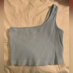 One shoulder crop top